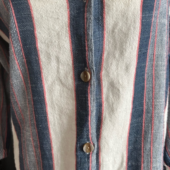 Cloth & Stone for Anthropologie Medium Button Blouse - Picture 3 of 6